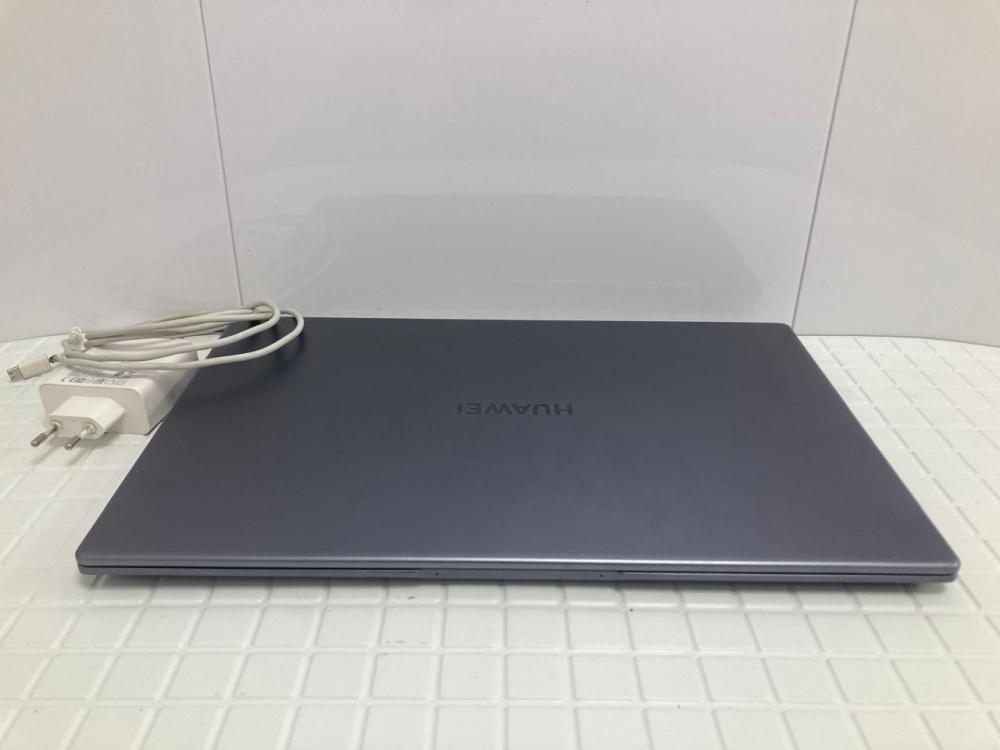 Ноутбук Huawei D15 Matebook