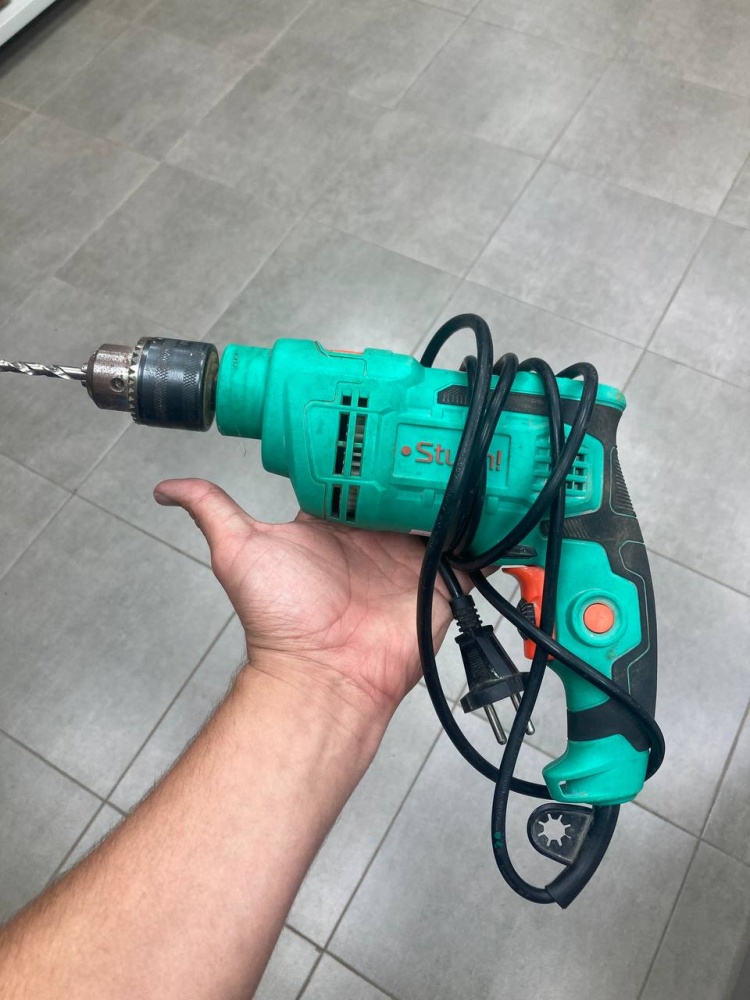 Дрель sturm 700w