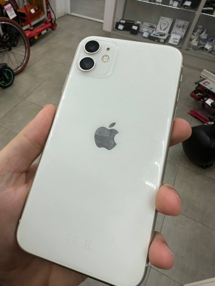 Смартфон iPhone 11 64Gb