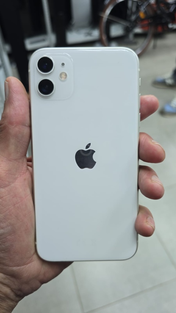 Смартфон iPhone 11 128 Gb