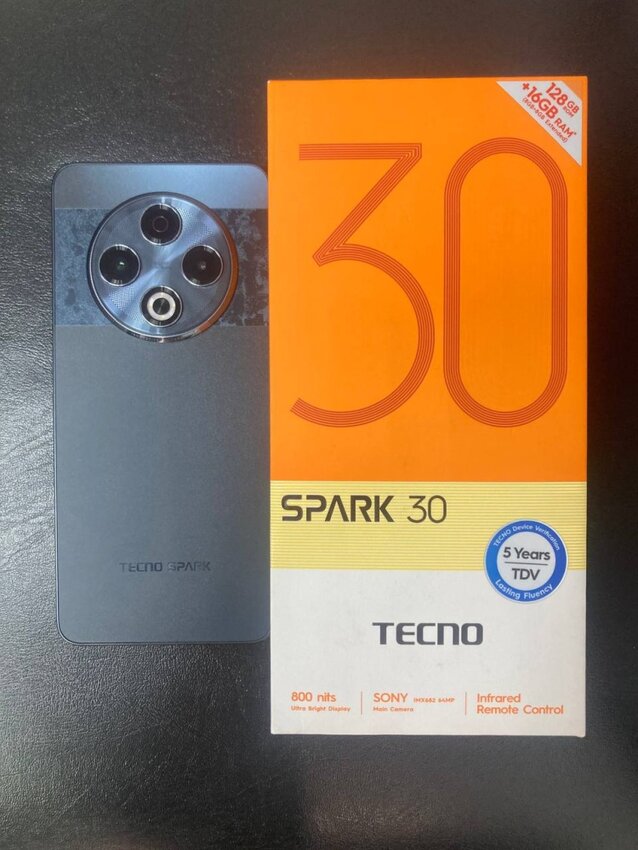 Мобильный телефон Tecno SPARK 30 128