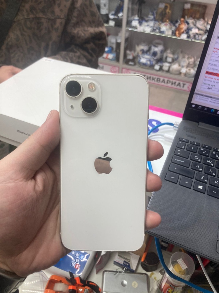 Смартфон iPhone 13 128 Gb