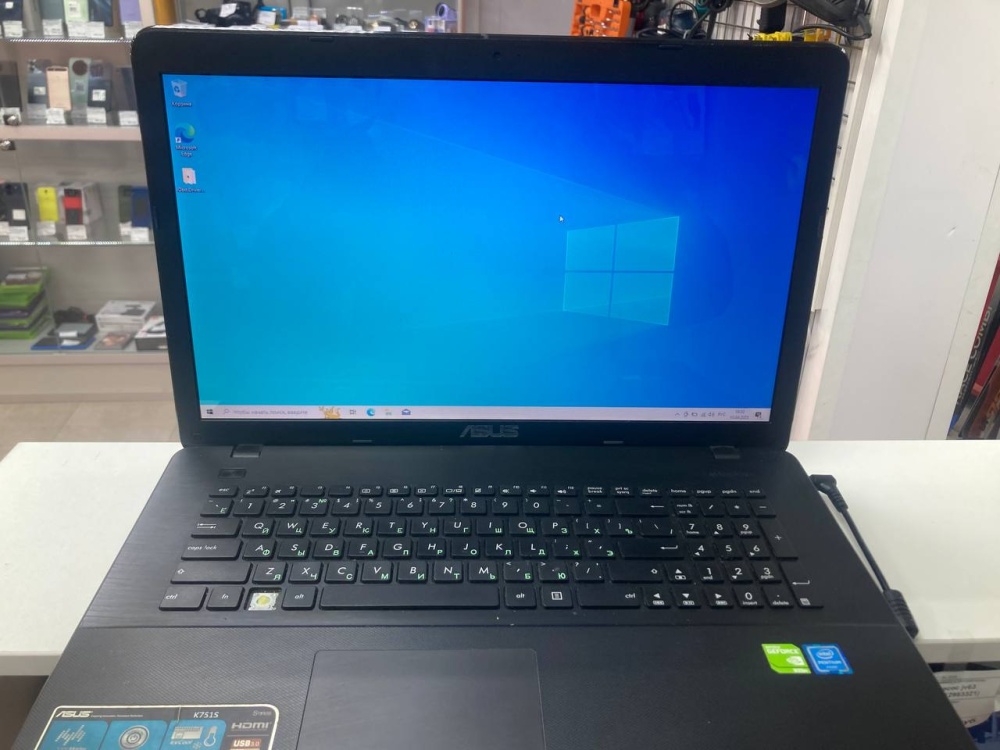 Ноутбук ASUS k751s