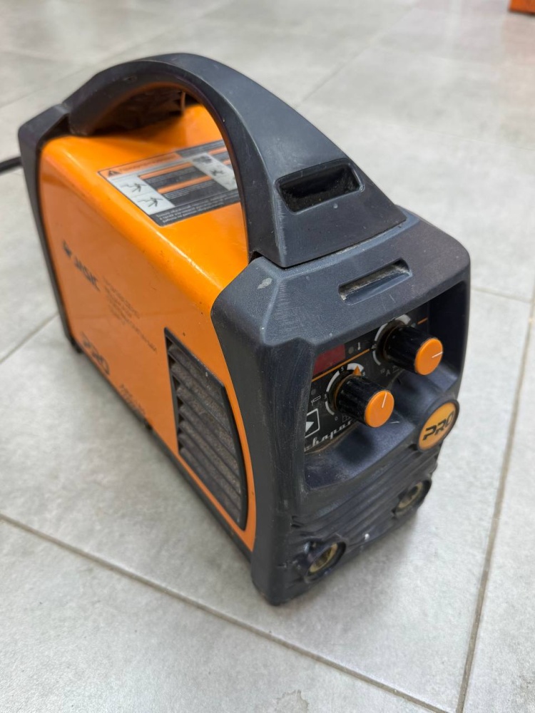 Сварочный аппарат JASIC PRO ARC180